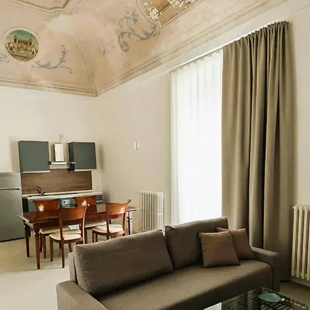 Palazzo Fragasso Apartment